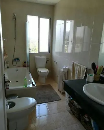 Homestay szállás Anselma, Casa Compartida